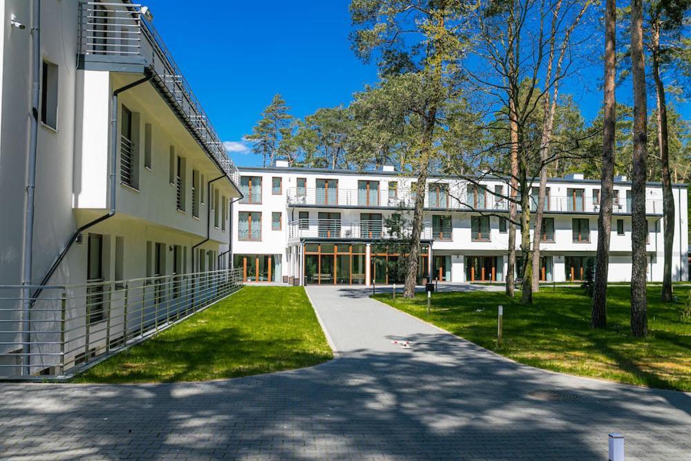 Kasor Resort & Spa Strykow Bagian luar foto